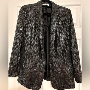 WD-NY Black and Silver sparkly no button blazer. Spectacular